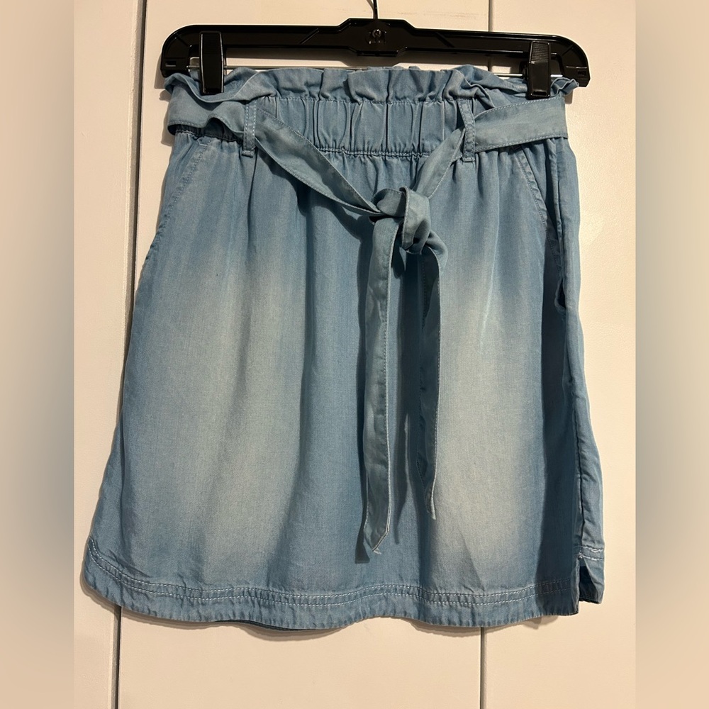 Nicole Miller New York Denim Lyocell Skirt. NWOT